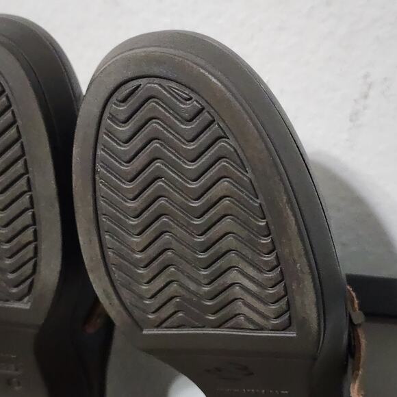 Crocs Sarah Clogs Women's Shoes Size 8 Brown - Picture 7 of 9